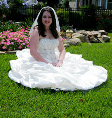 Cinthia Moore a houston based makeup artist did this brides makeup for her wedding and photos